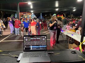 Tiki Tunes Mobile DJ Service/The Villages - DJ - The Villages, FL - Hero Gallery 1