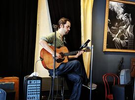 Daniel Newheiser - Singer Guitarist - San Diego, CA - Hero Gallery 3