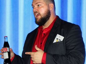 Seth Dreams Magic - Comedy Magician - Springfield, MO - Hero Gallery 2