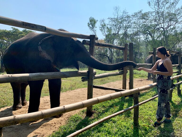 Becca traveled to Thailand with some of her best college friends, and Colin realized how much he missed her, as her worried about her traveling alone. They started to communicate more and planned to meet up when she returned.