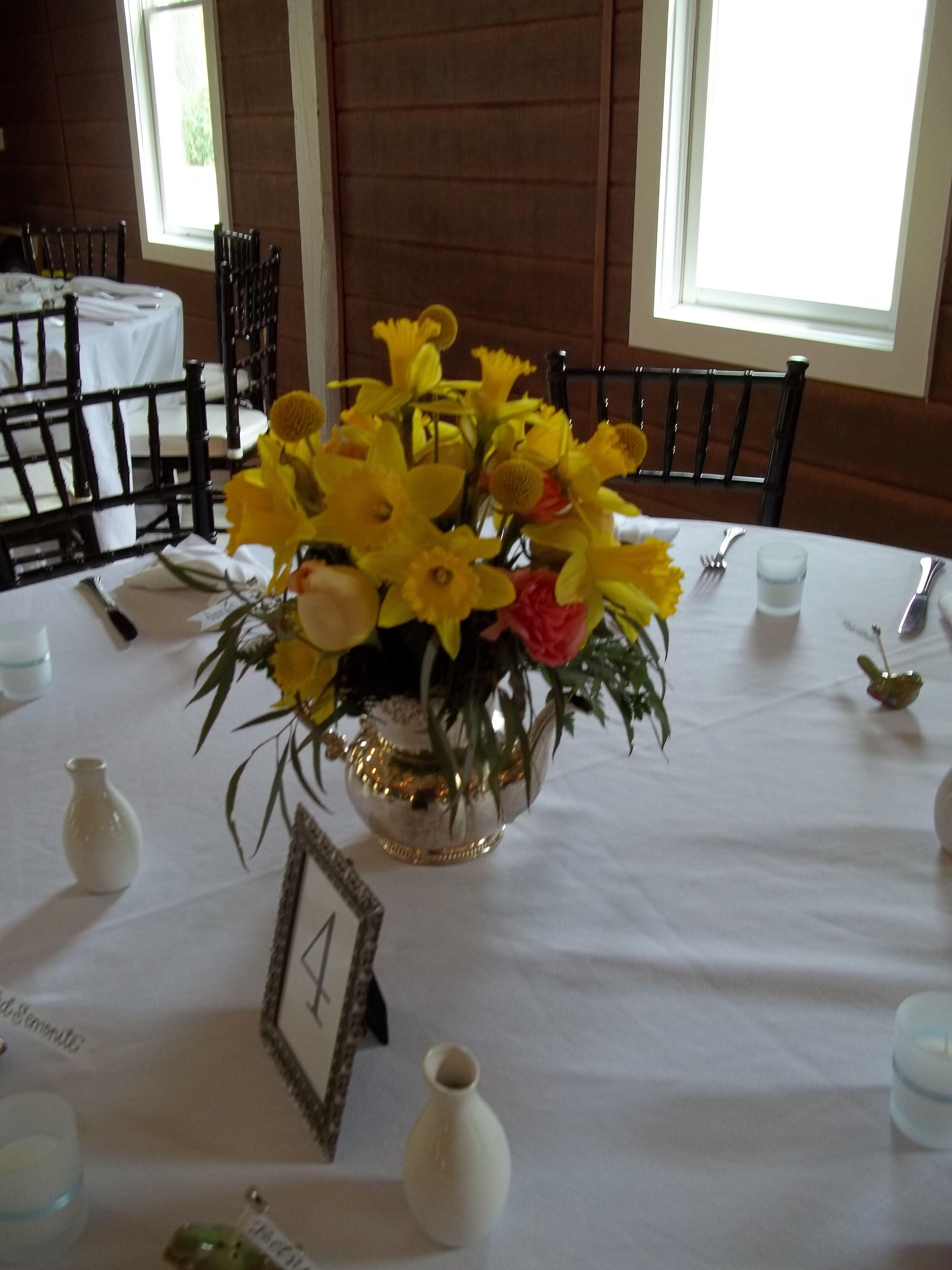 Sponseller's Flower Shop, Inc. Berryville, VA Florists The Knot