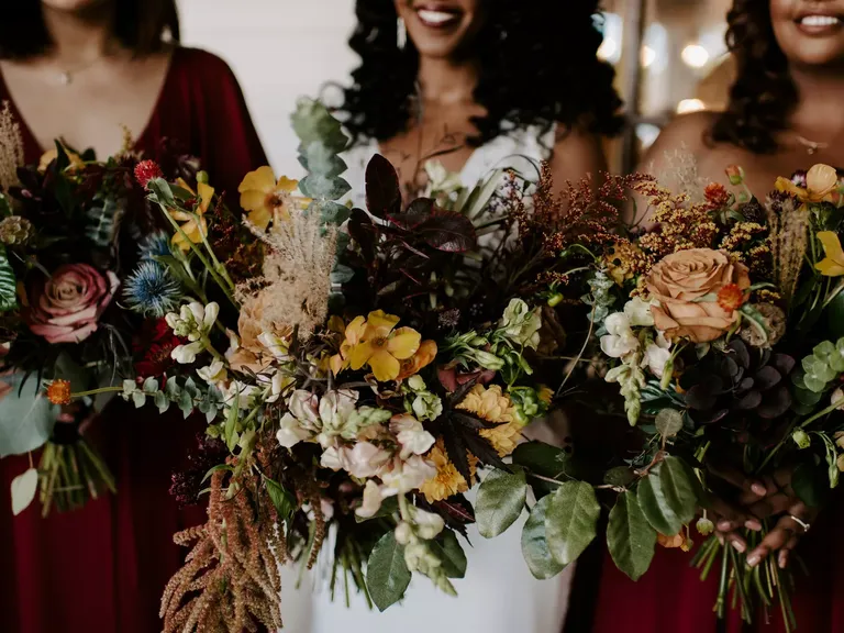 Dramatic Wildflower Bouquets