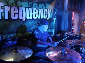 Frequency - Cover Band - Brazil, IN - Hero Gallery 4