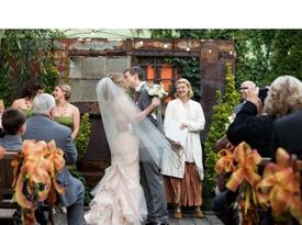 Rev Annie NYC Wedding Officiant - Wedding Officiant - New York City, NY - Hero Gallery 4