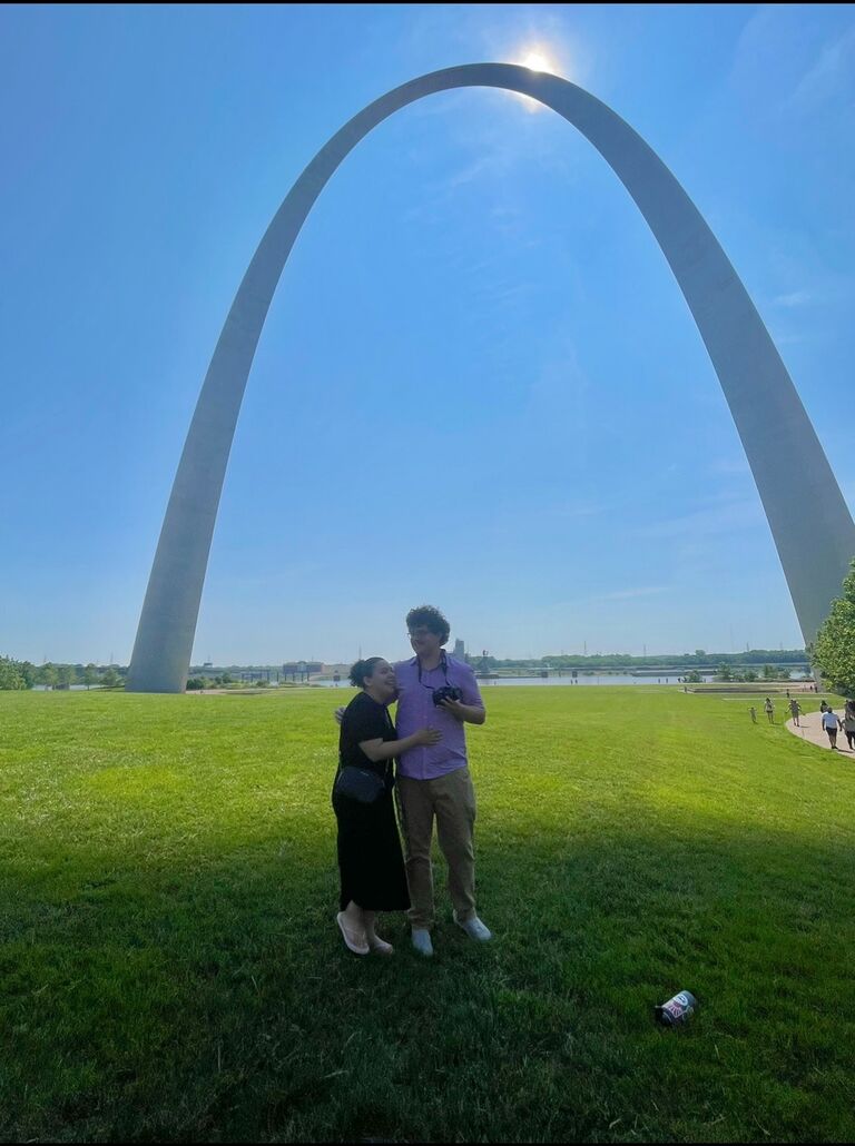 Beeny's first time in St. Louis. The whole family was able to come down for a few days and visit. We went to the zoo, did some shopping, had some yummy food. Beeny also got to meet some of Matt's family briefly at Ella's high school graduation party. The trip concluded with the whole group touching the Arch (to get its power, of course). 