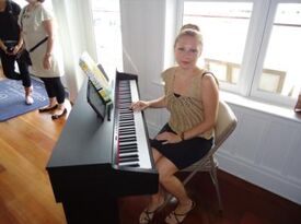 Yana Weaver - Classical Pianist - Jacksonville, FL - Hero Gallery 4