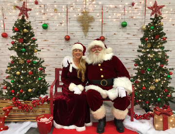 Santa & Mrs. Claus - Santa Claus - Hurst, TX - Hero Main