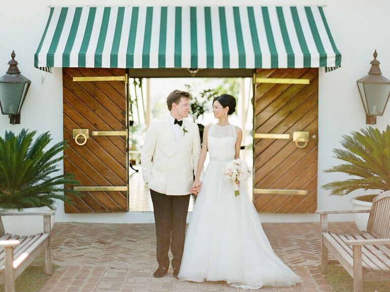 wedding attire on rent