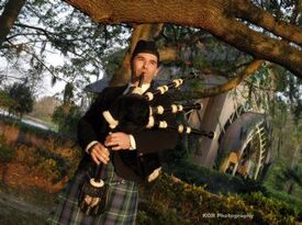 Bagpipes - Bagpiper - Gainesville, FL - Hero Gallery 3