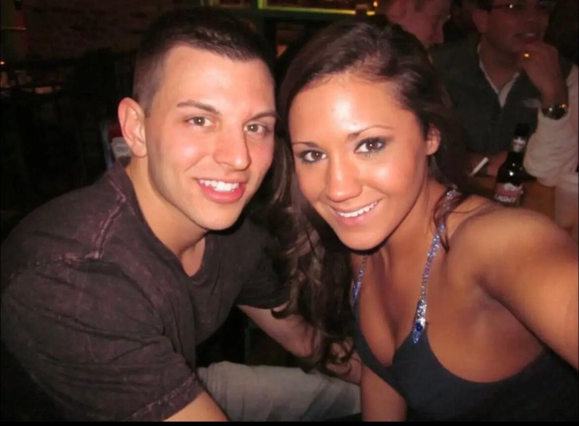 We first met and dated in 2010. 
