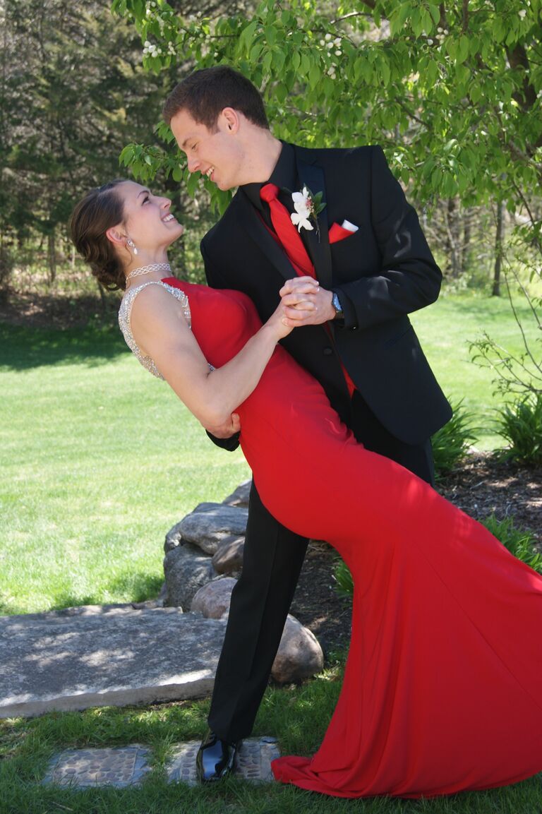 They shared memories of prom, homecoming, and other school festivities together. Beyond school and sports, Emma and Luke adventured around Minnesota, including cabin weekends, ice skating, ice castles, the state fair, and enjoying time with friends and family. 