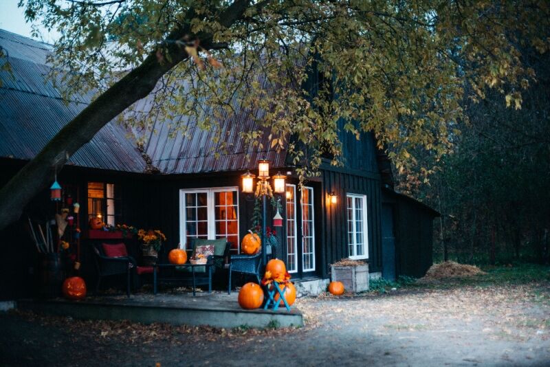 Halloween birthday party ideas - barn bash