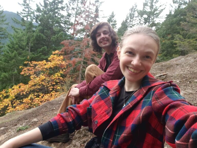 It had been a while since we'd taken a trip together, and both of us were plotting something individually, so we agreed to take another trip to Forks!
(This photo was taken on the hike up to Storm King Mountain)