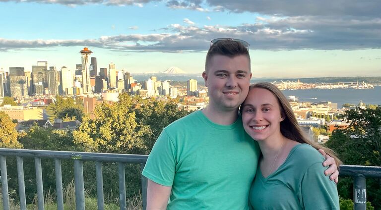 Seattle, WA
Alaina's first trip to the west coast. Pictured at Kerry Park, Alaina got to meet David's dad's side of the family for the first time. David got the opportunity to teach Alaina about the James' rich family history.