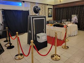 MaiHot Party Entertainment - Photo Booth - Granby, MA - Hero Gallery 1