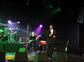 Mirror of Johnny Mathis/Voice of a Legend - Johnny Mathis Tribute Act - Orlando, FL - Hero Gallery 4