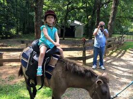 Hogback Mountain Pony Rides, LLC - Pony Rides - Leesburg, VA - Hero Gallery 3