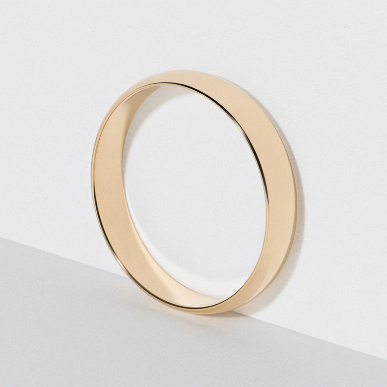 Classic 4mm Yellow Gold Polished Ring from Marke 