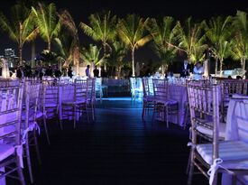 Island Gardens - The Wood Event Deck - Restaurant - Miami, FL - Hero Gallery 3