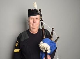 Wayne Francis - Bagpiper - Baltimore, MD - Hero Gallery 2