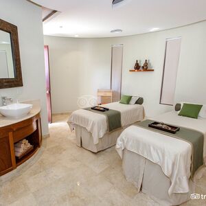 Gallery Photo 2
