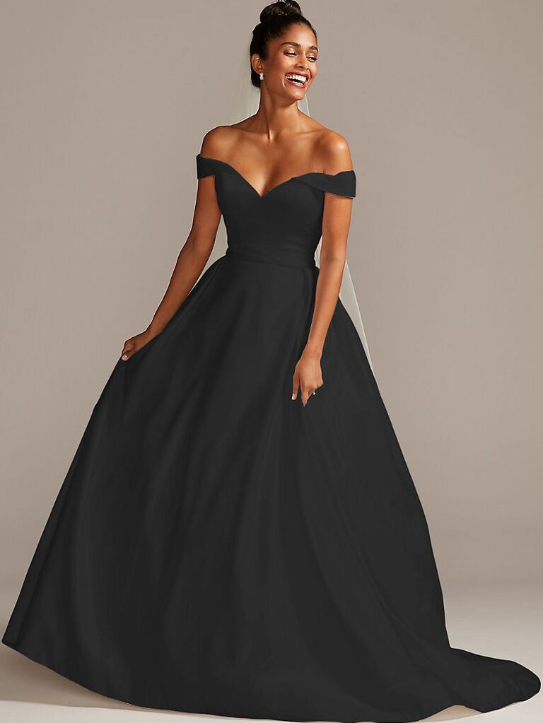 The Best Black Wedding Dresses We ve Seen Online In 2020