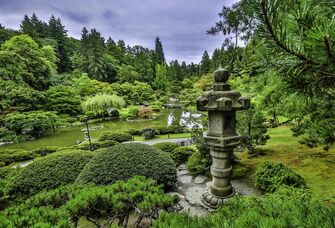 Overview of the beautiful Seattle Japanese Garden