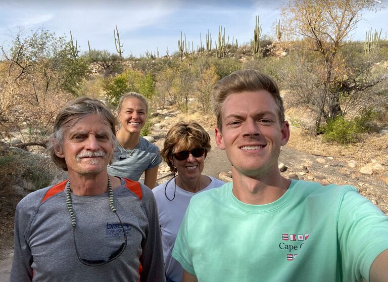 Hannah gets to meet Reuben's parents, Bruce and Meg in Arizona. 