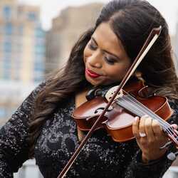 Udeshi Hargett Violinist & Ensembles, profile image