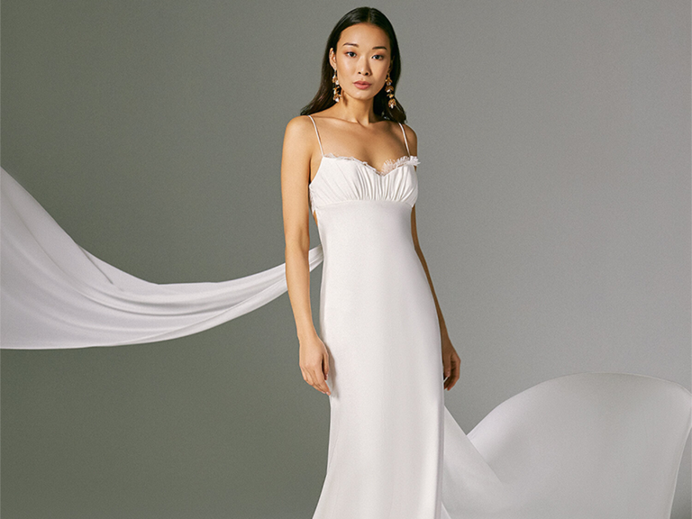 Chic Long A-line Spaghetti Straps Lace Wedding Dress With Slit