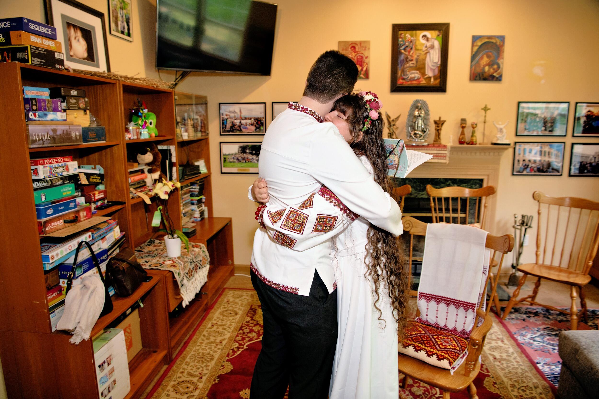 Having shown himself worthy, Arthur was allowed to pass into the living room to greet Christina