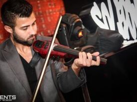 Sammy V - Violinist - Toronto, ON - Hero Gallery 2
