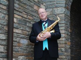 Jerry Collins - Saxophonist - Hickory, NC - Hero Gallery 1