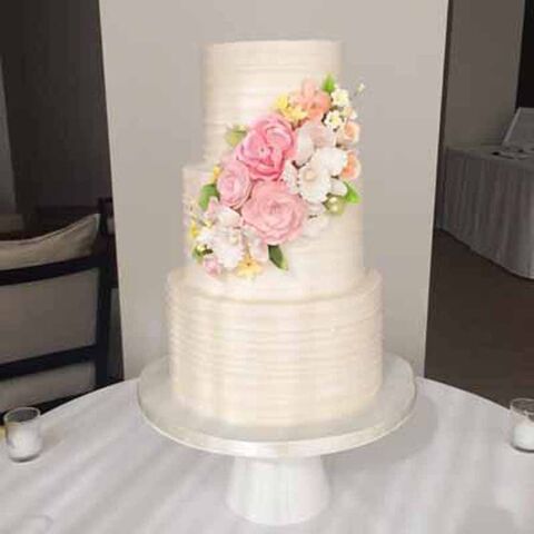 A Cake  Life Wedding  Cakes  Honolulu  HI