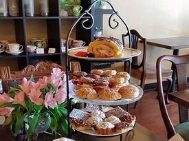 Hummingbird Tea Room & Bakery - Private Room - Magnolia, TX - Hero Gallery 4