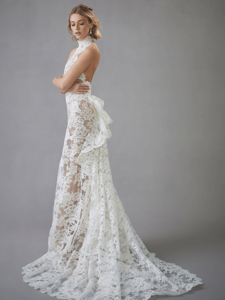 Oscar de la renta long sleeve wedding dress hotsell