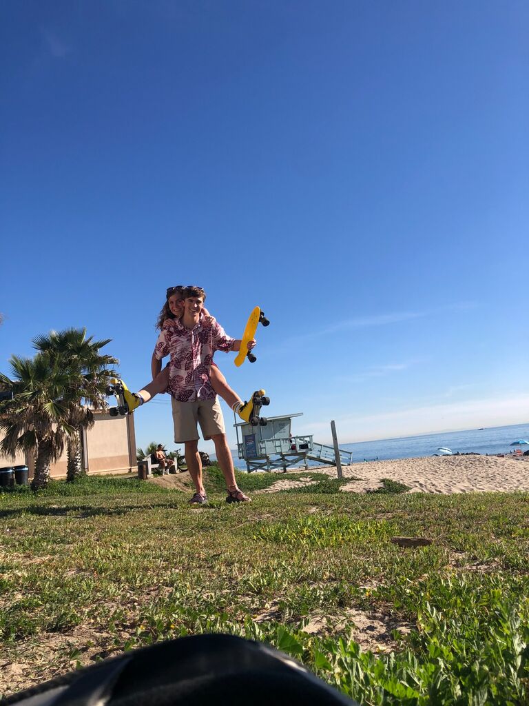 Second California Trip!

Once is a coincidence, twice is a tradition! We flew into Los Angeles for the second time on Valentine's Day weekend to soak up the sun and enjoy the beach.
