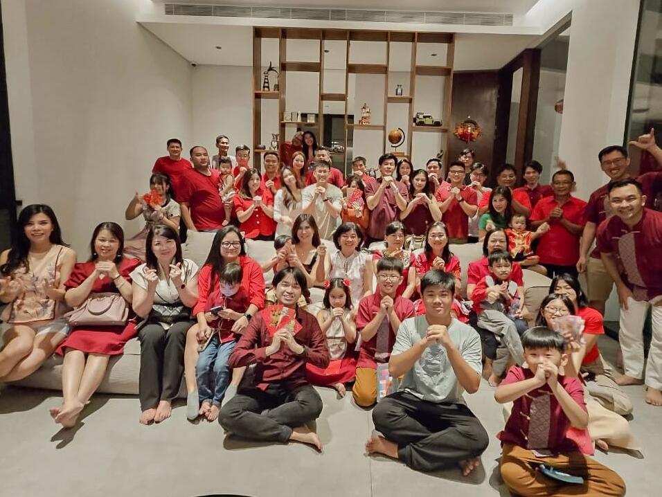 First Chinese New Year together in Jakarta...see if you can spot the white guy! 🐉