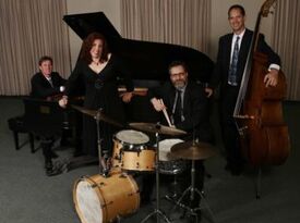The Julie Lyon Quartet - Jazz Band - Westbury, NY - Hero Gallery 1