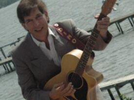 Dino Seretis 1 Man Band + Dj - Acoustic Guitarist - Norfolk, VA - Hero Gallery 4