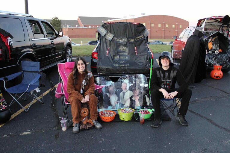 Trunk or Treat at Justin's school. The first of many volunteer events at our schools. 