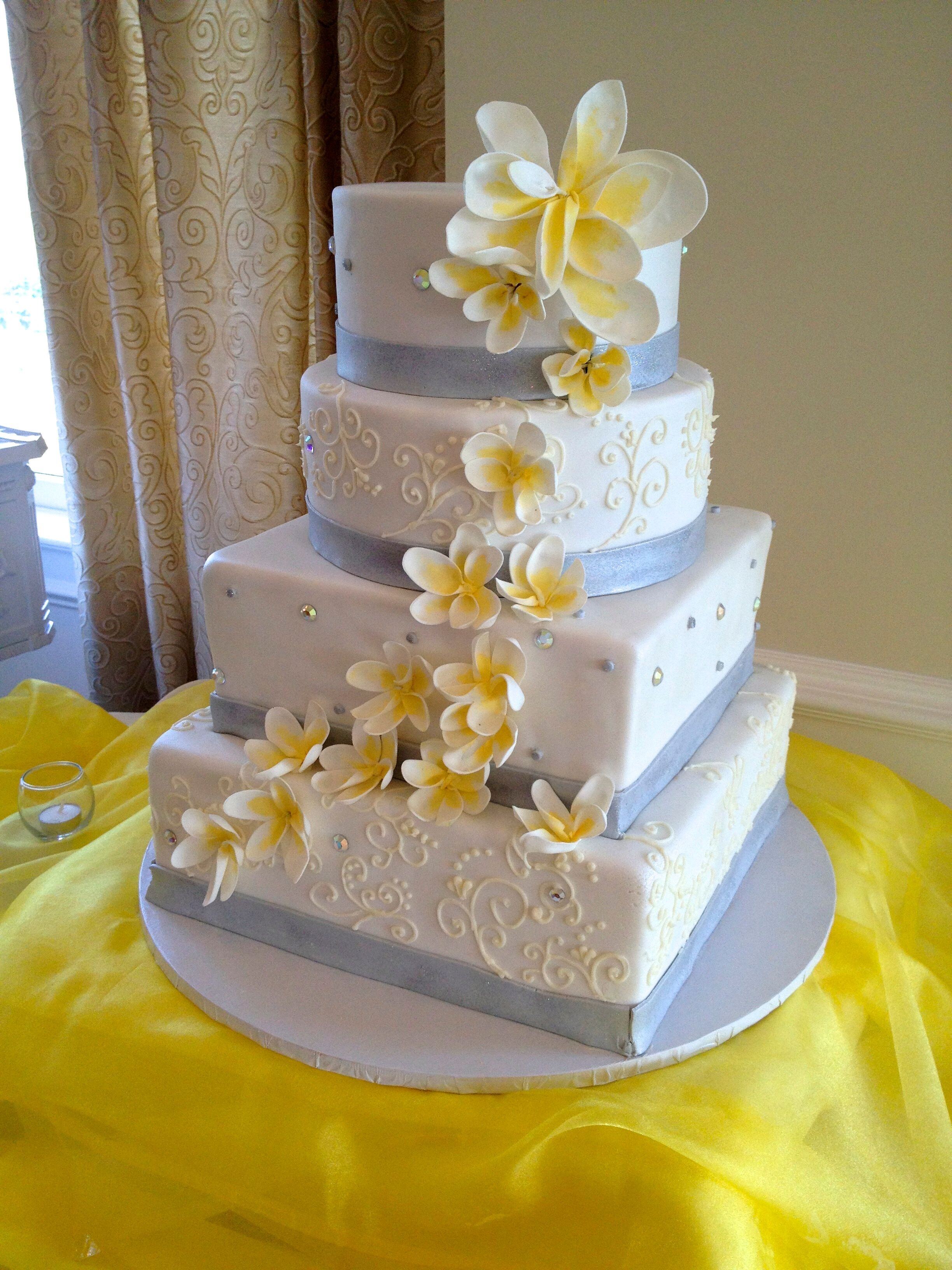 Sweet T's Bakeshop  Wedding Cakes - The Knot
