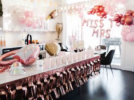 Bach Please - Balloon Decorator - Wilmington, NC - Hero Gallery 1