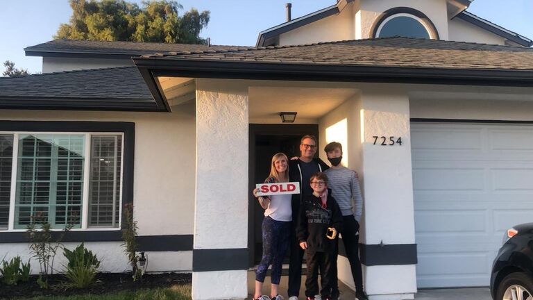 After 5 years of love and life together,  David and Kelly purchase a home together for Carter, Clark, and Dash, and enter the happiest chapter of their relationship yet!