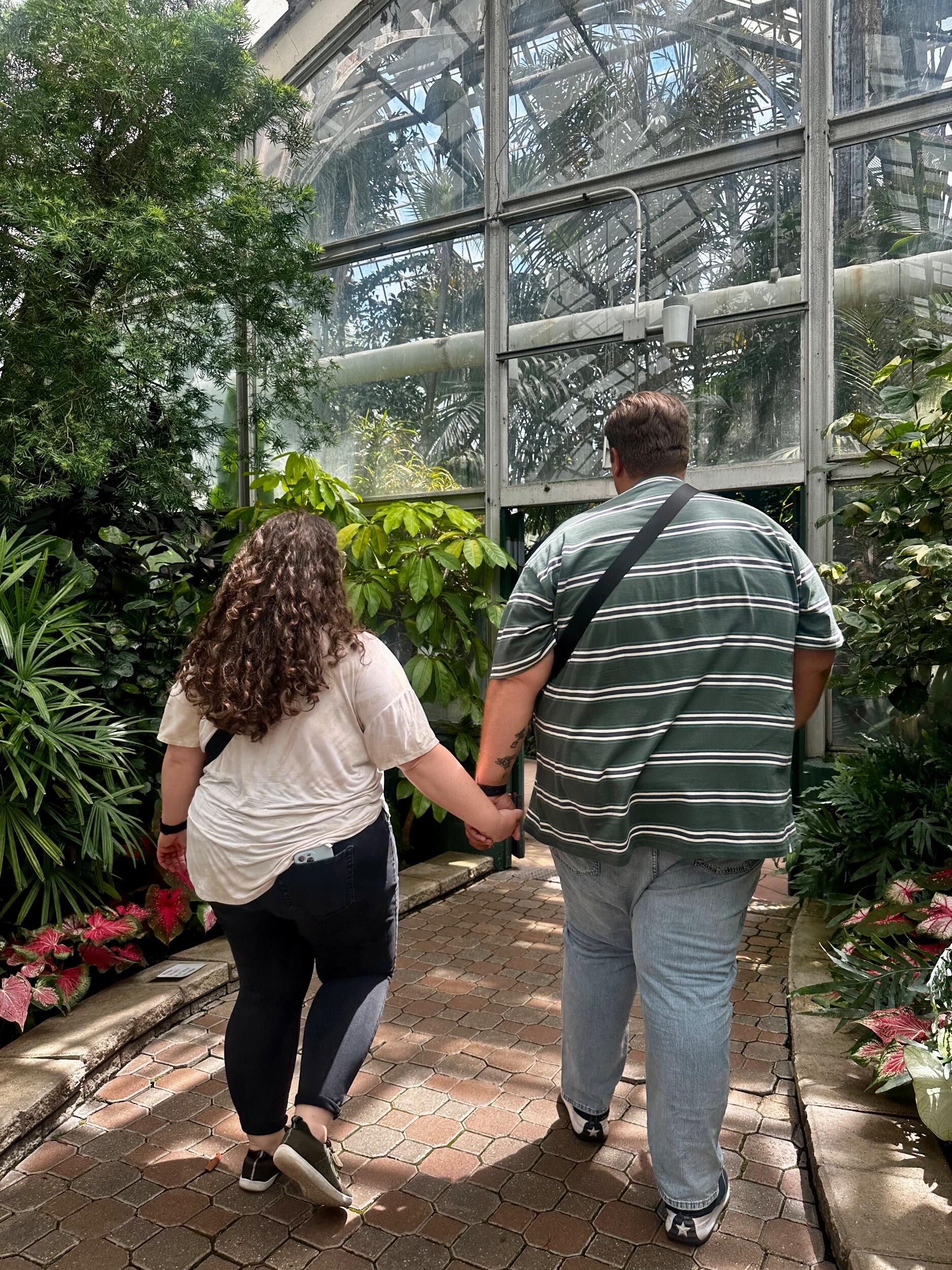 They celebrated Ausitn's birthday with a trip to the Lincoln Park zoo & conservatory.