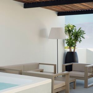 Gallery Photo 16