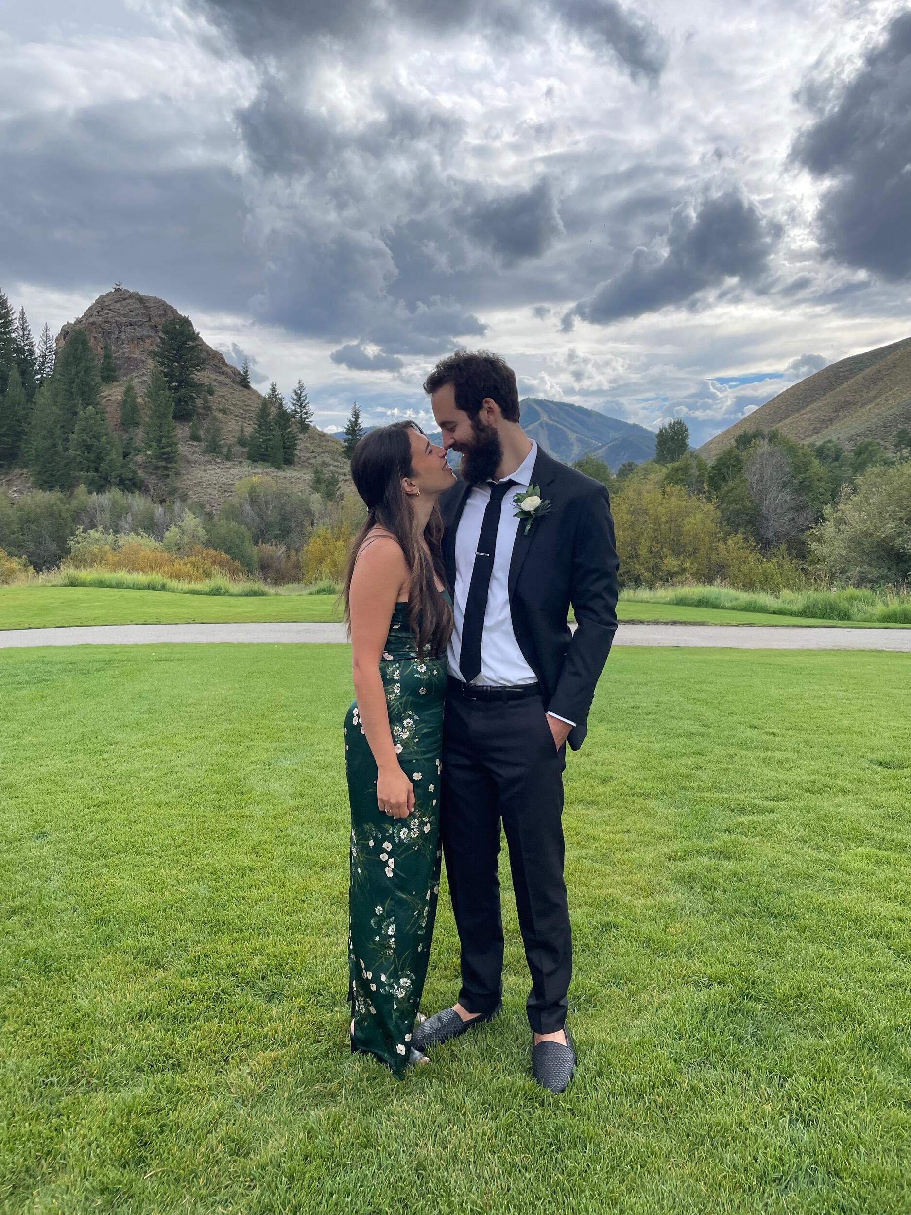 Love was in the air at Jojo and James' wedding