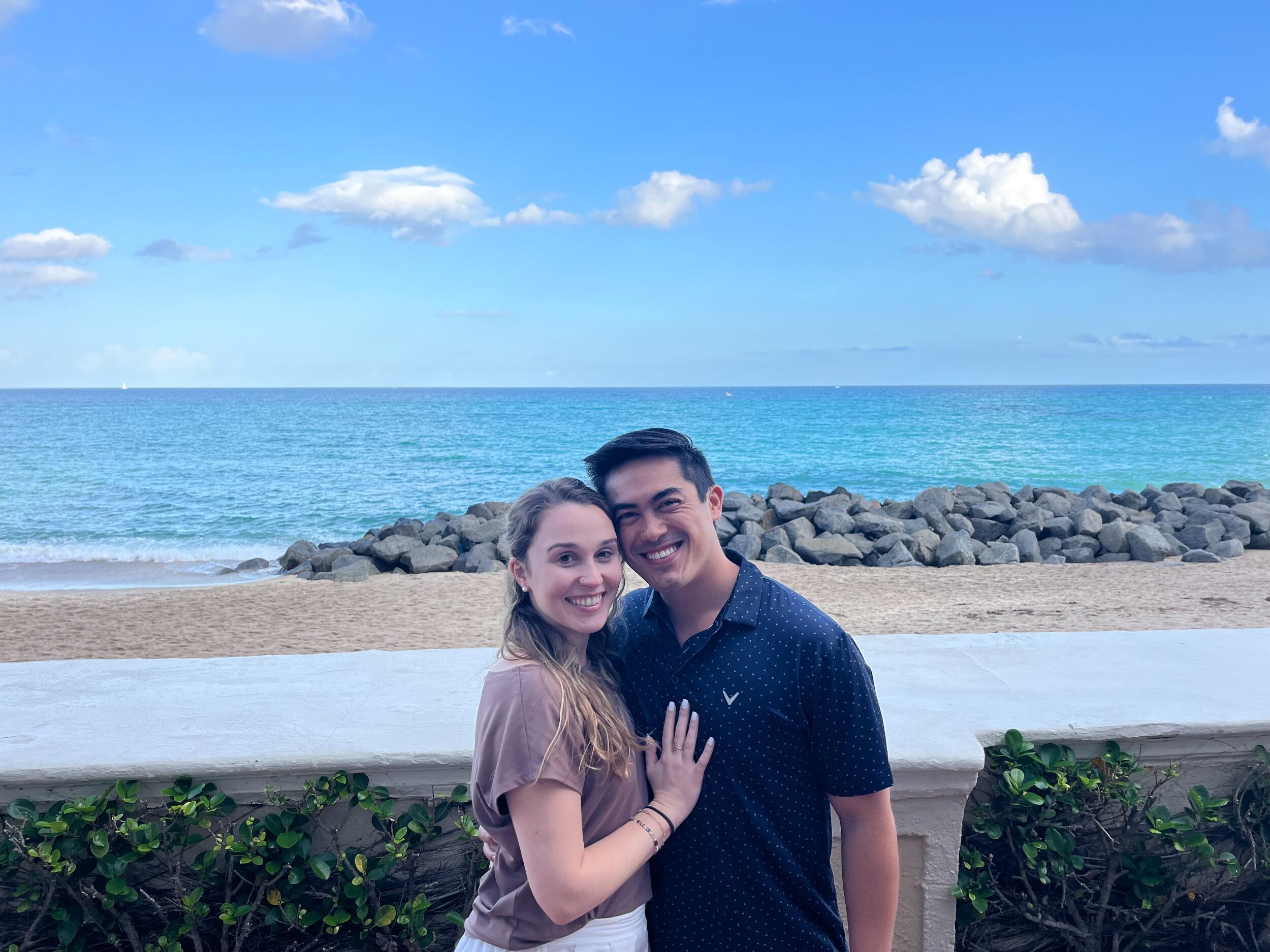 Jaxon visits Emily's family in Jupiter, FL right before New Year's.