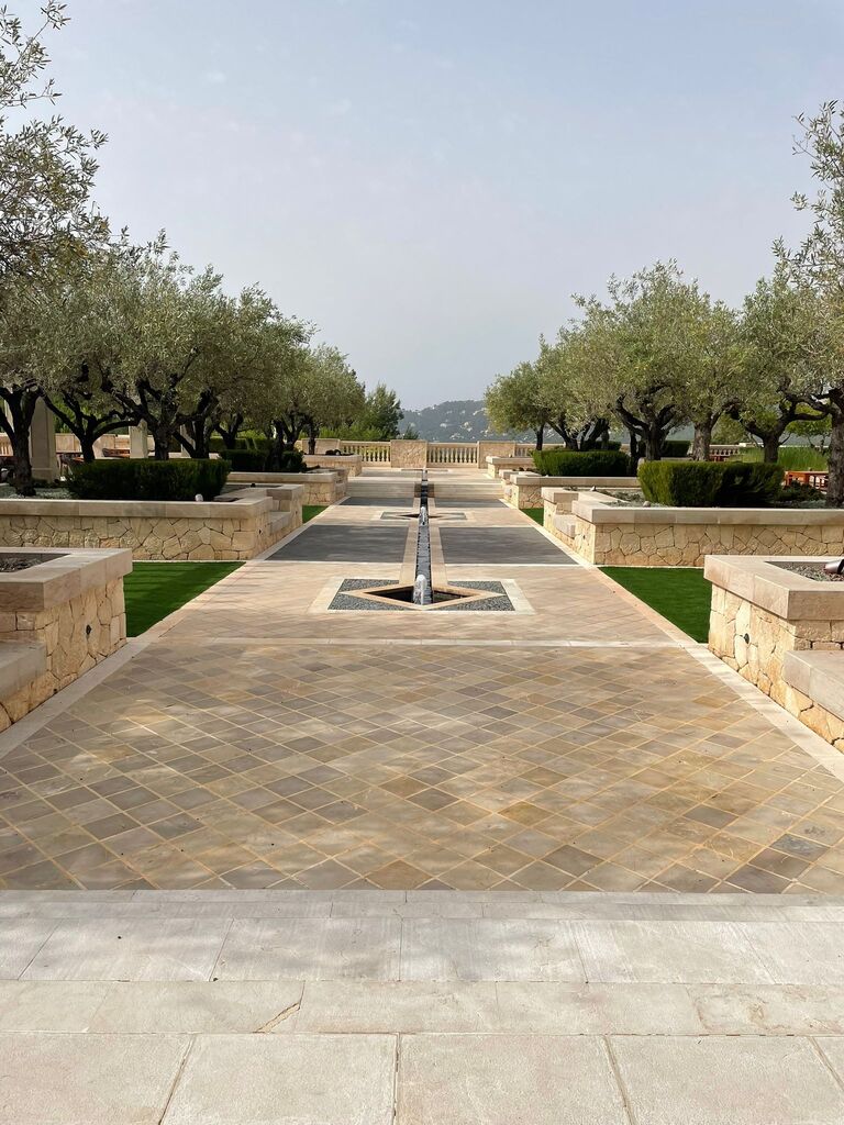 Started planning our wedding at our dream venue, woohooooo!!!!
