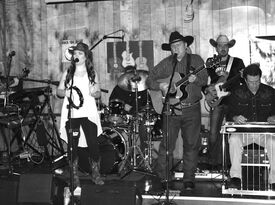 Gunpowder & Lace- A Tribute To Real Country Music - Country Band - Modesto, CA - Hero Gallery 1